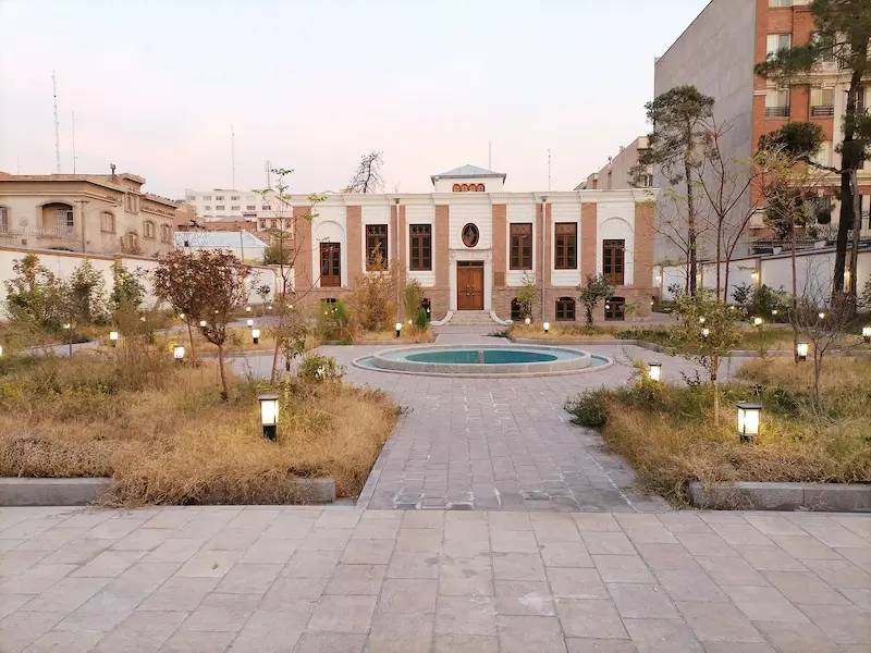 چگونه به بورس ظهیرالاسلام برویم؟